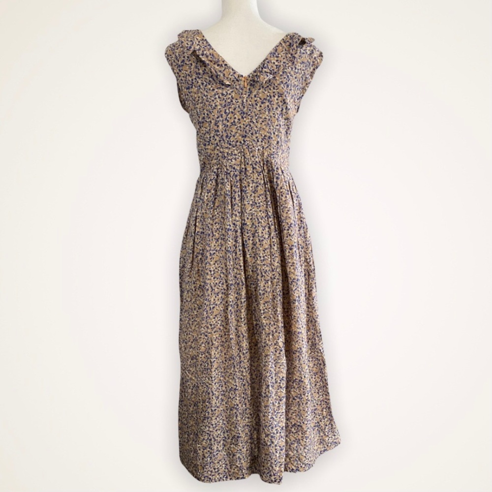 Sleeveless Lavender Floral Maxi Dress with Ruffle Trim - Picture 7 of 16
